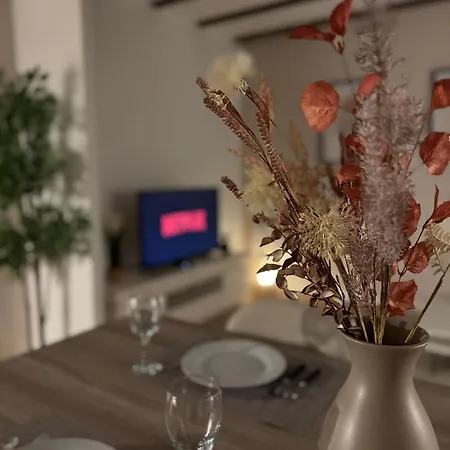 Le Cocon De L'arc, Parking Free Апартаменты