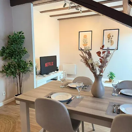 Le Cocon De L'arc, Parking Free *