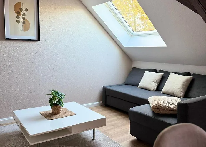 Le Cocon De L'arc, Parking Free Apartment *